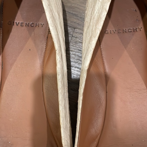 *FLASH SALE!* Givenchy real snakeskin ballet flats - Picture 4 of 7
